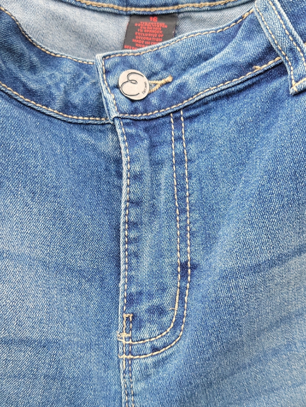 Boho Ruffle-peplum Distressed Hem Blue Jeans - Picture 6 of 13